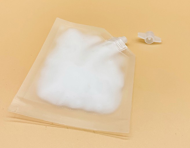 Мешок с носиком для образцов лосьона Косметические средства для ухода за кожей лица в отдельной упаковке Поставщик жидкой упаковки